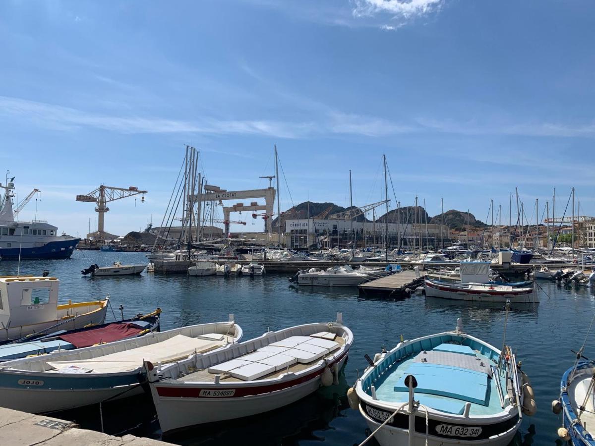 Le Saint Loup Apartment La Ciotat Bagian luar foto